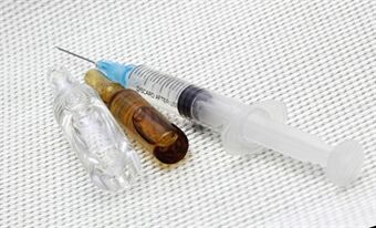 Schmerzmittel-Injektionen bei Prostatitis.